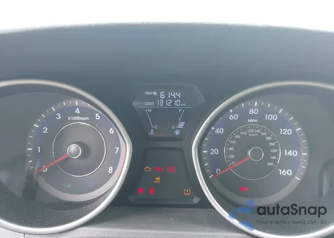 2011 Hyundai Elantra Gls/Limited z USA, uszkodzony, nr VIN KMHDH4AE1BU118688